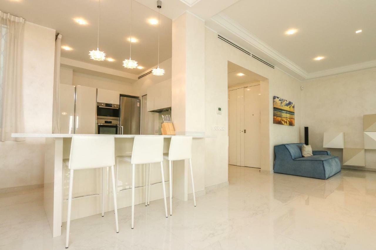Seafront Modern Apartment Nice Ngoại thất bức ảnh