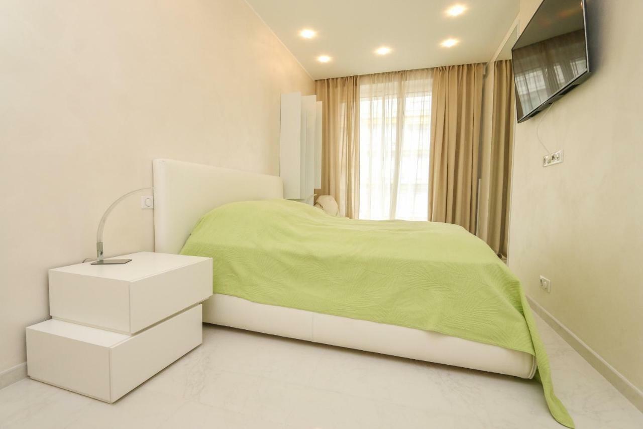 Seafront Modern Apartment Nice Ngoại thất bức ảnh